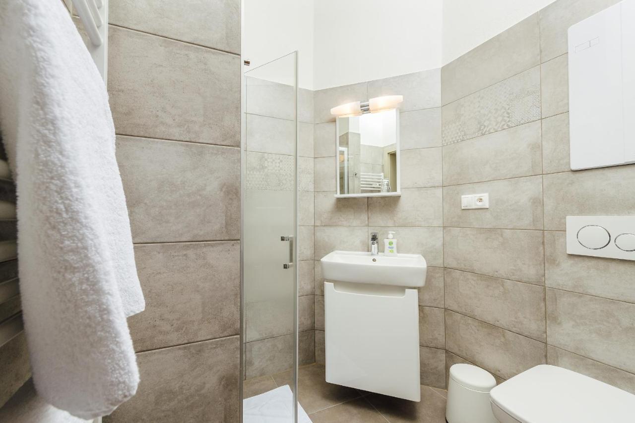 Apartmanovy Dom Grand - Contactless Check In Trenčianske Teplice Eksteriør billede